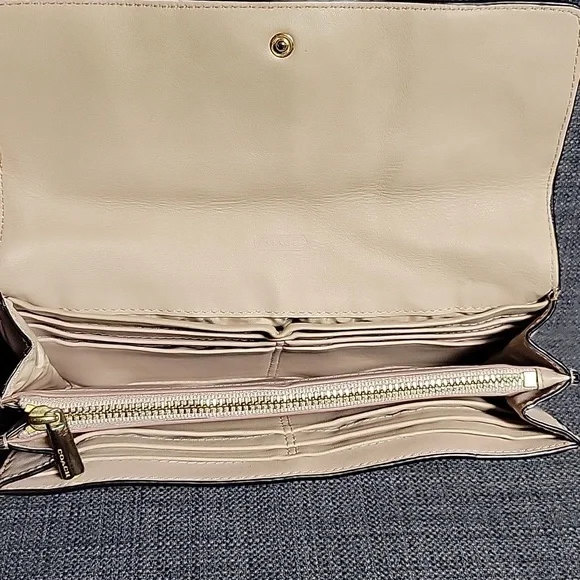 Coach Python Snakeskin Wallet - Picture 4 of 9